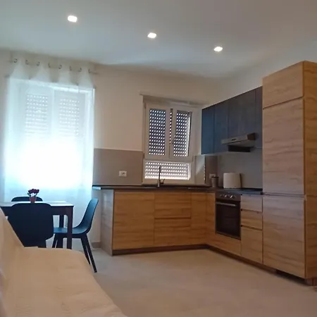 Ferienwohnung Alessya Delux Ladispoli Exterior foto