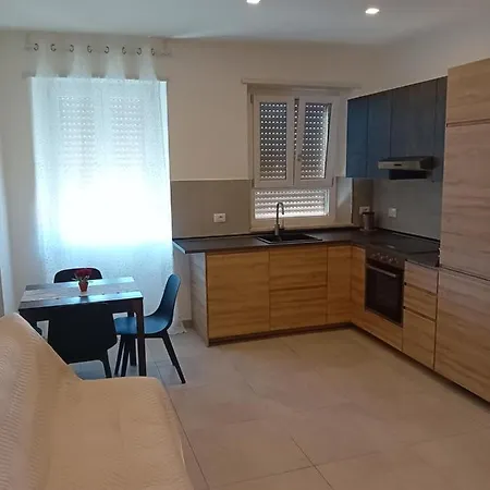 Ferienwohnung Alessya Delux Ladispoli Exterior foto